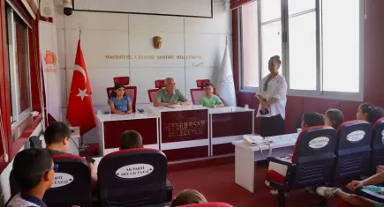 Seferihisar’da minikler yönetimde söz sahibi