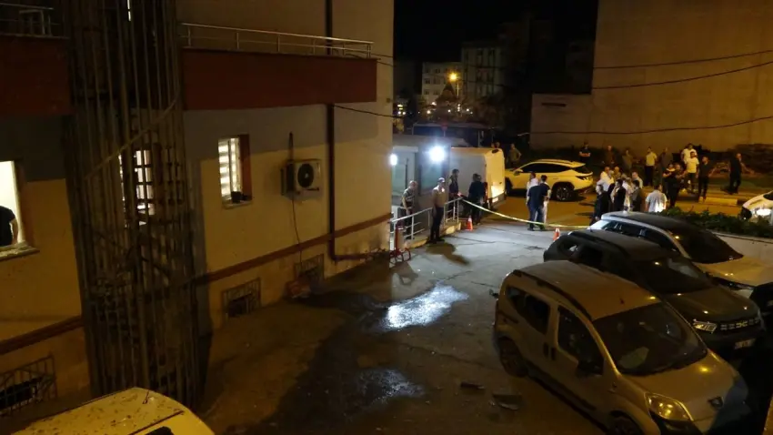 Trabzon’da Emniyet Müdürlüğü bahçesine İHA düştü haberinin görseli