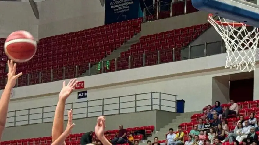 Türkiye, FIBA Kadınlar 16 Yaş Altı Avrupa Şampiyonası’nda çeyrek finalde haberinin görseli