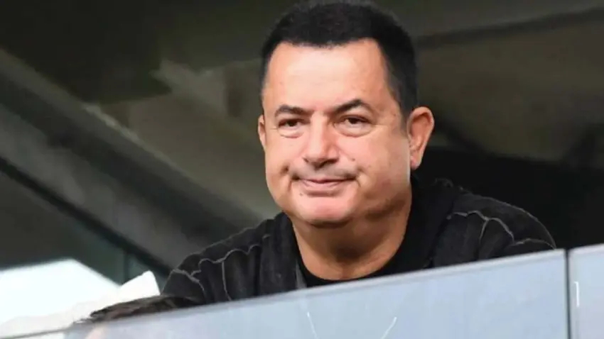 Acun Ilıcalı'dan Aziz Yıldırım'a karşı hukuk zaferi: Fenerbahçe'deki locasını geri kazandı haberinin görseli