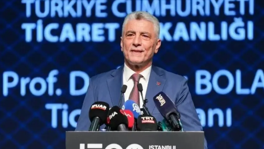 Bakan Bolat’tan tekstil ve giyimde ihracat müjdesi: Tekstilde çıkış başladı, yılın ikinci yarısında artışa geçeceğiz! haberinin görseli
