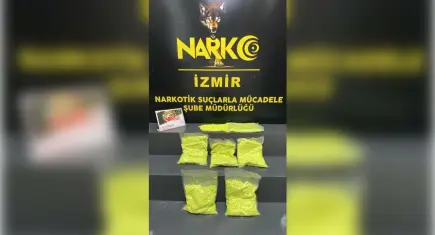 Bornova’da yasaklı madde operasyonu