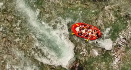 Muğla’da rafting botu devrildi: 12 yaşındaki çocuk hayatını kaybetti