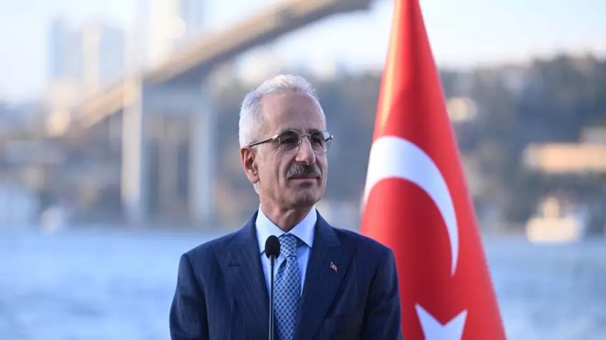 Ulaştırma Bakanlığı'ndan denizde kazaları önleyecek kapsamlı hamle haberinin görseli