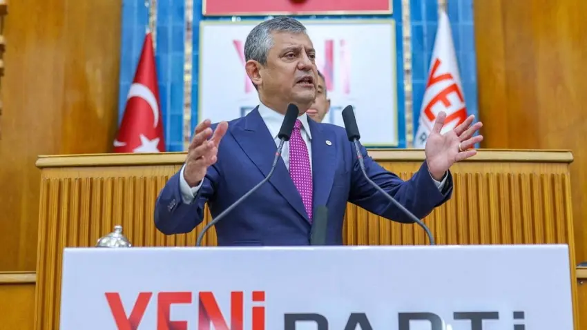 YENİ Parti'de kongre maratonu 22 Ağustos’ta başlıyor haberinin görseli