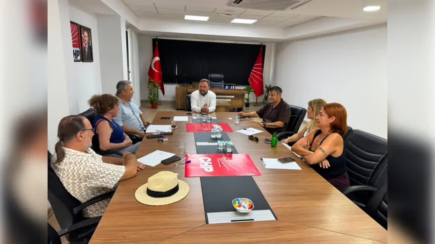 CHP İzmir kentin turizm sorunları için komisyon kurdu haberinin görseli