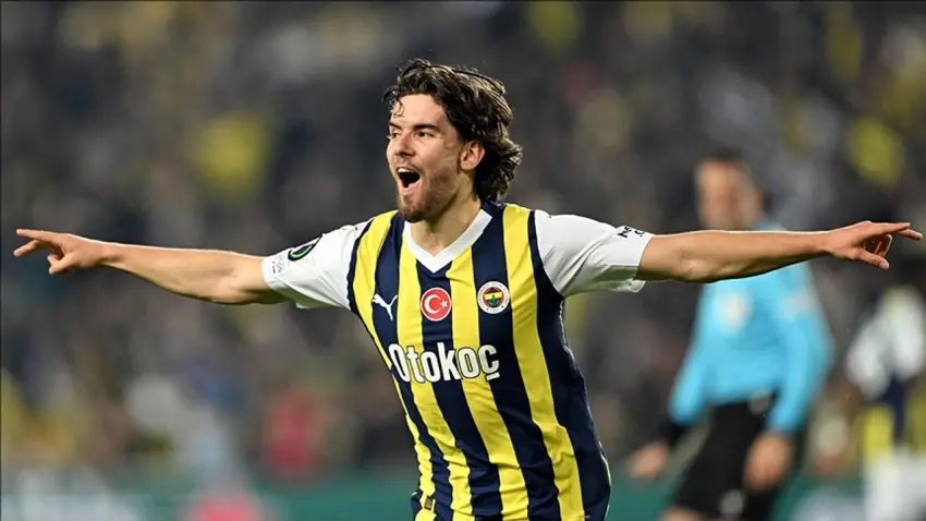 Fenerbahçe'den eski yıldıza geri dönüş hamlesi! Transfer tek ihtimale kaldı haberinin görseli