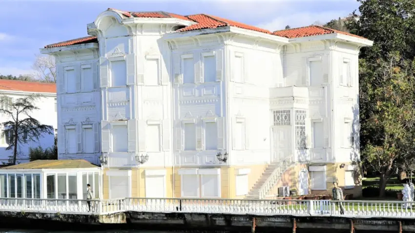 yalı