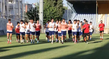 Menemen FK’da devir trafiği hız kazandı