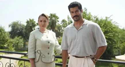 Sibel Taşçıoğlu'nun yeni dizisi belli oldu: Burak Özçivit ile aynı projede!