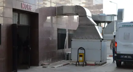 16 yaşındaki çocuk dedesinin evinde ölü bulundu