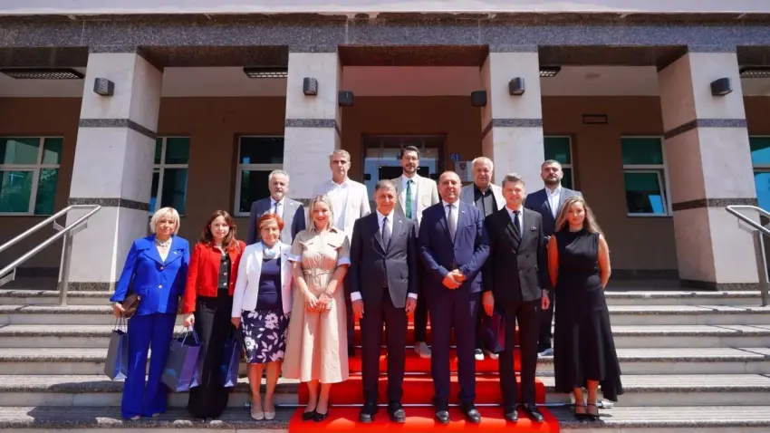 Başkan Tugay’ın Kosova temaslarında ekonomi ve kültür öne çıktı haberinin görseli