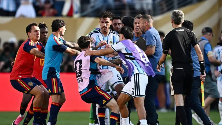 FIFA'dan Dünya Kupası finali kararı: Arjantin ve İspanya'dan 4 futbolcuya men cezası!