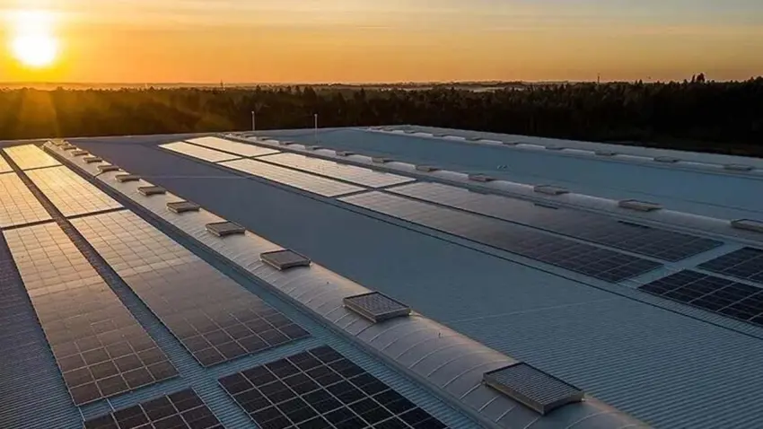 Güneş enerjisinde tüm zamanların rekoru haberinin görseli
