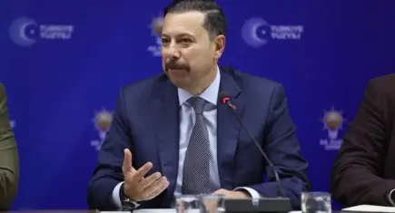 Kaya’dan Büyükşehir’e çukur tepkisi: Asfalt hedefini de çukurlara mı düşürdünüz?