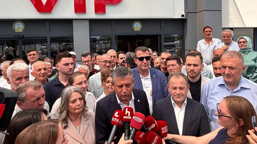 Özel Trabzon'da: Yeni Parti artık muhalefet değil, iktidar partisidir haberinin görseli