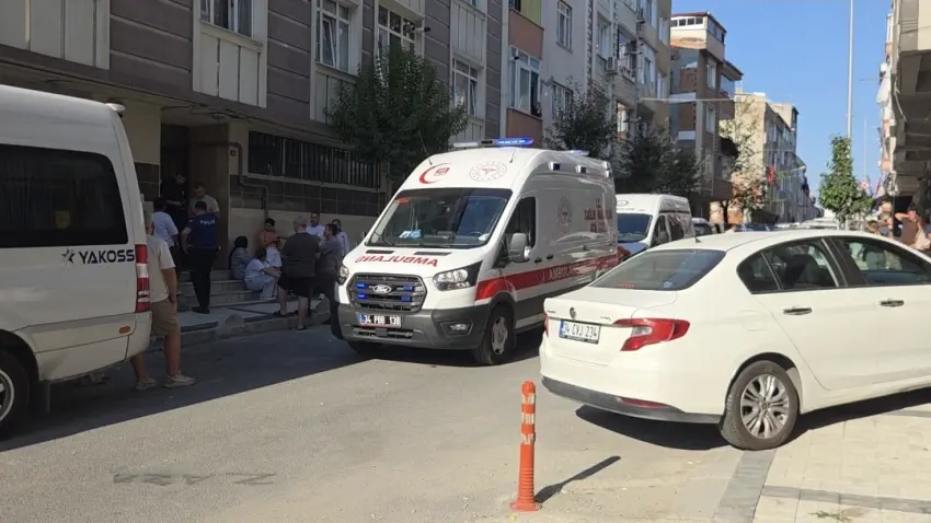 Gaziosmanpaşa’da şüpheli ölüm! Evinde boğazı kesilmiş halde bulundu haberinin görseli