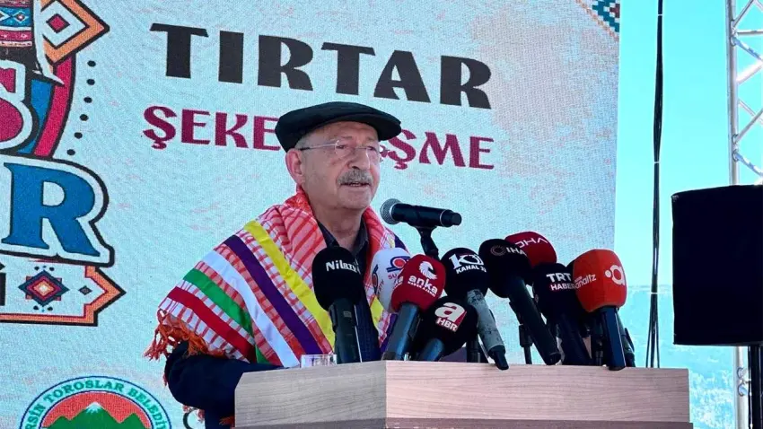 Kılıçdaroğlu Mersin'de: Verin iktidarı, hizmet nasıl olur göreceksiniz haberinin görseli