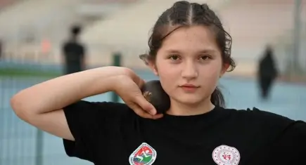 Teneffüste koşarken keşfedildi, atletizmde 2 yıl üst üste Türkiye Şampiyonu oldu