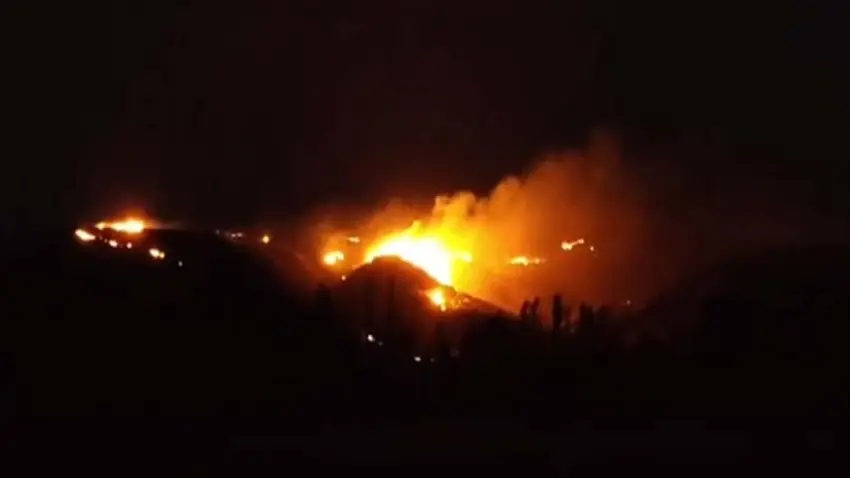 4 ayrı noktada anız yangını: Müdahale sürüyor haberinin görseli