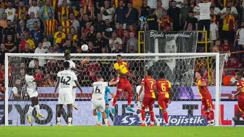 Göztepe evinde yıkıldı haberinin görseli