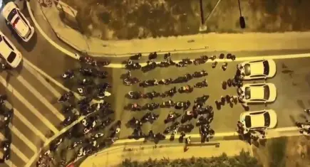 Otoyolu piste çeviren motosikletlilere dronlu darbe: 58 gözaltı