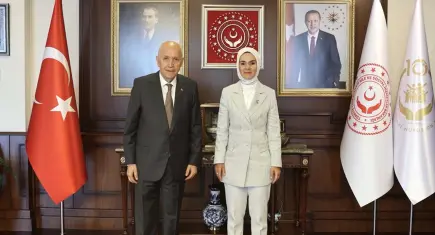 Bakan Göktaş, Yenimahalle Belediye Başkanı Yaşar'ı kabil etti
