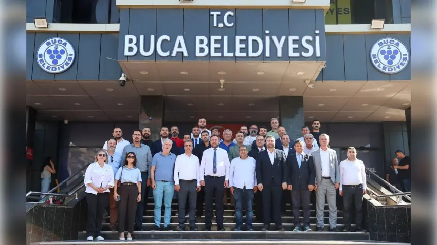CHP İzmir Buca’da sahada: Utku Gümrükçü’den peş peşe ziyaretler haberinin görseli