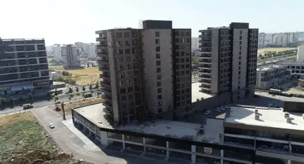 Diyarbakır’da plazadaki yangının boyutu gün ağarınca ortaya çıktı
