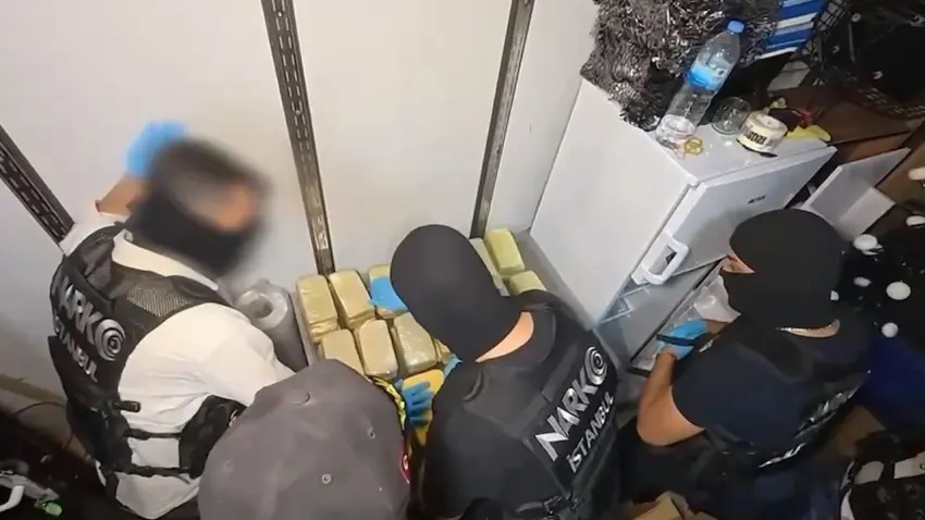 İçişleri Bakanlığı duyurdu: 71 ilde dev narkotik operasyonu, 807 şüpheli tutuklandı! haberinin görseli
