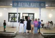 Menderes’te yeni dönem hızlı başladı: Beyaz Kafe yeniden hizmette