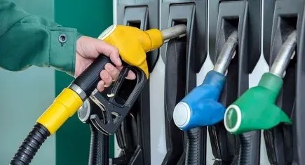 Benzine zam geldi, tabela değişti! 25 Ağustos 2026 İstanbul, Ankara, İzmir güncel akaryakıt fiyatları