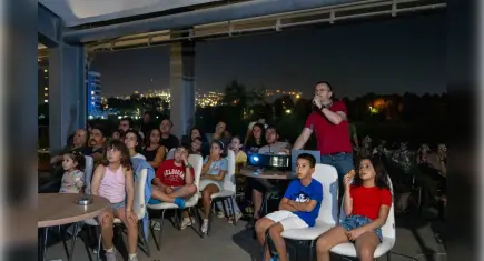 Bornova’da 8 bin 500 yıllık tarihin gölgesinde gökyüzü yolculuğu
