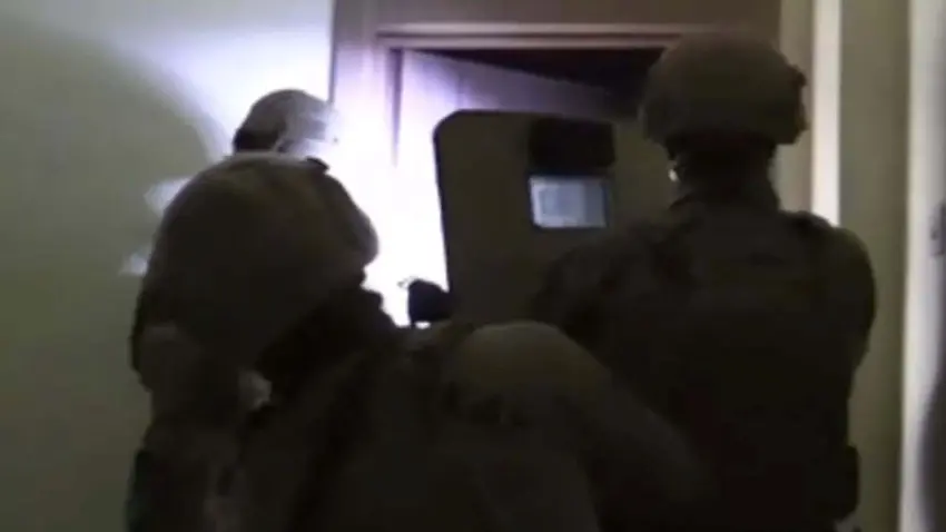 İzmir’de DEAŞ operasyonu: 26 şüpheli gözaltına alındı haberinin görseli