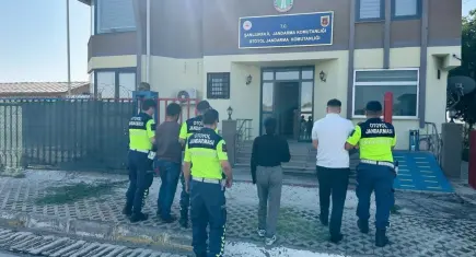 Şanlıurfa’da otoyol jandarmasının dikkati serveti ortaya çıkardı: 1 tutuklama