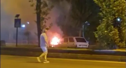 Aydın’da seyir halindeki otomobil alev aldı