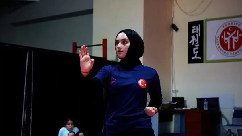 Dünya şampiyonu Kübra Dağlı'dan etkilendi, şimdi Güney Kore’de bayrağımızı dalgalandırmaya hazırlanıyor haberinin görseli