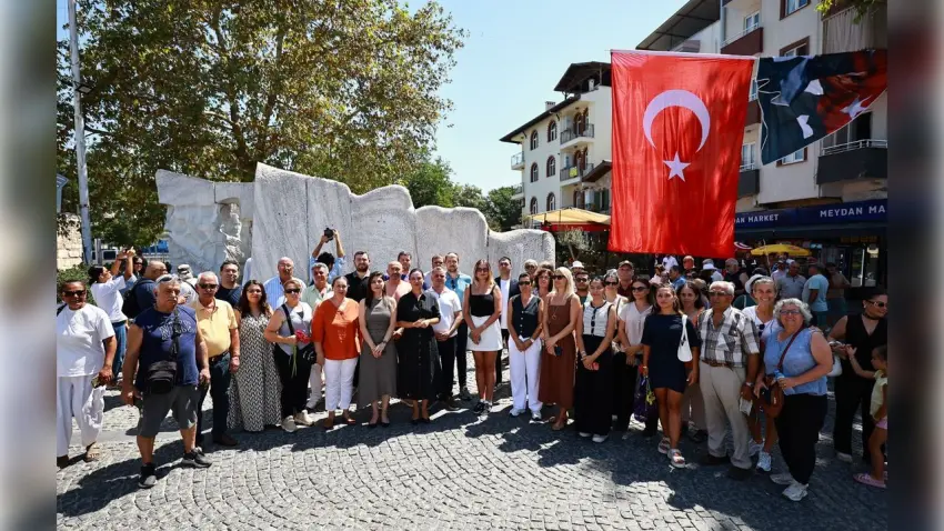 Efes Selçuk’ta Büyük Taarruz’un 104. yılı gururla anıldı haberinin görseli