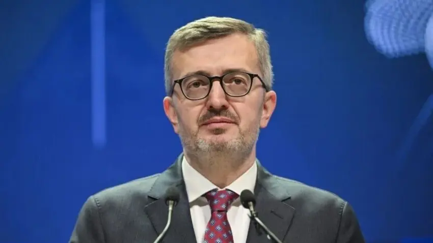 İletişim Başkanı Burhanettin Duran’dan Büyük Taarruz mesajı haberinin görseli