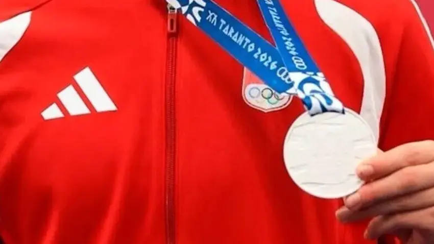 Kadın güreşçilerden tarihi başarı: Akdeniz Oyunları’nda madalya yağmuru haberinin görseli