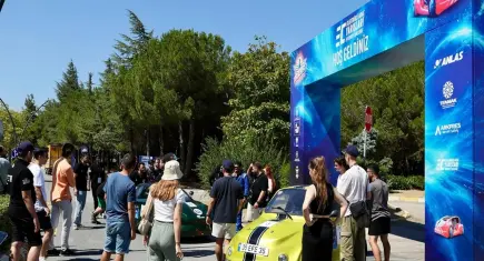 TEKNOFEST heyecanı 5 şehre yayılıyor: TÜBİTAK’tan 16 farklı yarışma