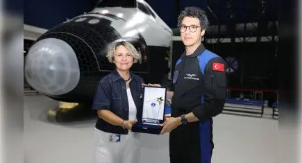 Türkiye’nin ikinci astronotu Tuva Cihangir Atasever gençlerle buluştu