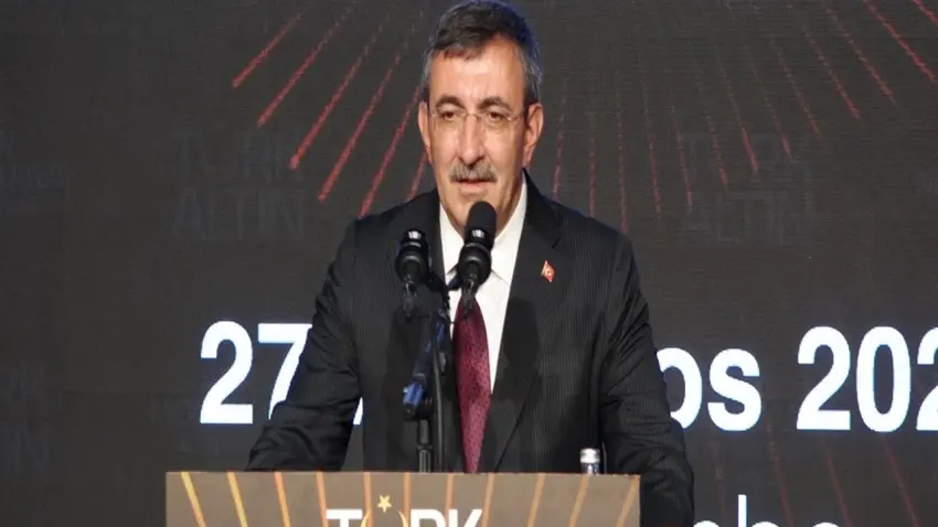 Cevdet Yılmaz açıkladı: SDG/YPG'nin kendini feshetmesi bölgesel istikrar için büyük adım haberinin görseli