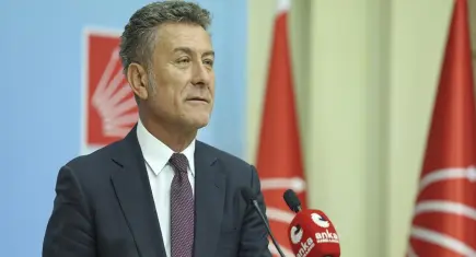 CHP'li Sarıbal'dan Bakanlığın 'Domates' açıklamasına tepki: Tarla ürününün tozu da olur toprağı da