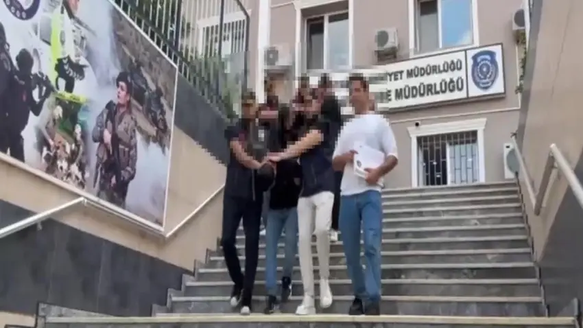 Kadına şiddete müdahale eden polislere saldırı: 4 tutuklama haberinin görseli