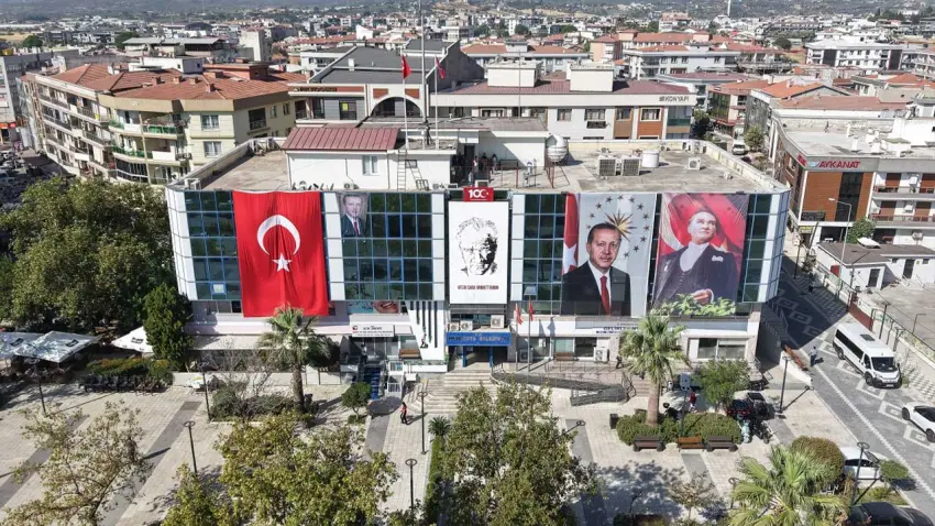 Menderes’te 30 Ağustos Coşkusu iki gün sürecek haberinin görseli