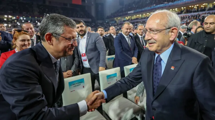 232 belediye rozet değiştirdi! İşte CHP’den YENİ Parti’ye geçen belediye başkanları haberinin görseli