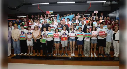 6 ülkeden 65 genç, uzay hayali için İzmir’de buluştu