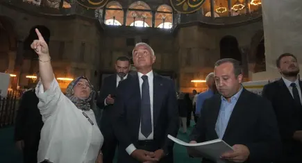Ayasofya-i Kebir Camii'nde tarihi restorasyon: Bakan Ersoy çalışmaları yerinde inceledi