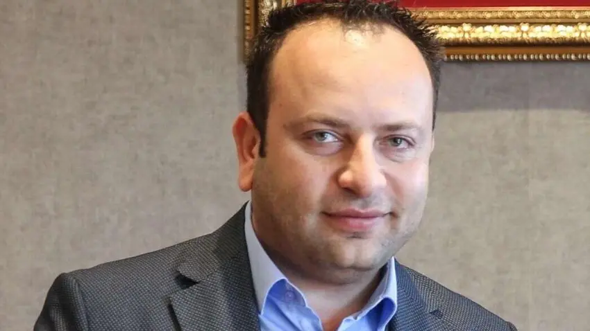 Cem Küçük soruşturmasında flaş gelişme: Firari şüpheli İsmail Çanak teslim oldu haberinin görseli